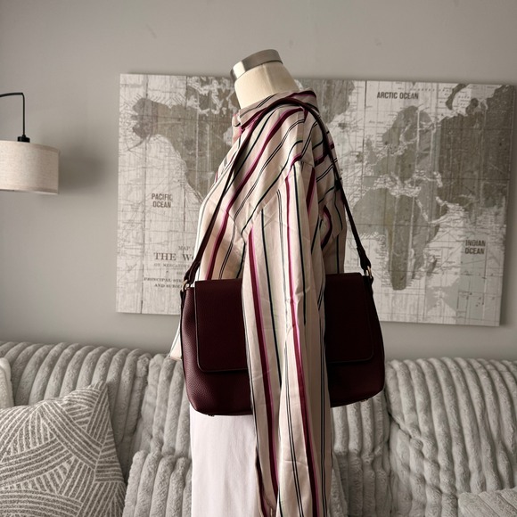 Highline Collective Womens Striped Button Down Satin Blouse Cream Burgundy S - Picture 3 of 6